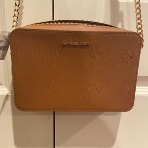 Brand new with tags Michael Kors Jet Set crossbody bag